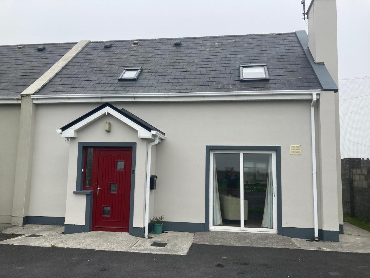 Cluain Uilinn Milltown Malbay Bagian luar foto