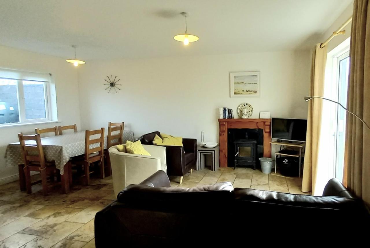 Cluain Uilinn Milltown Malbay Bagian luar foto